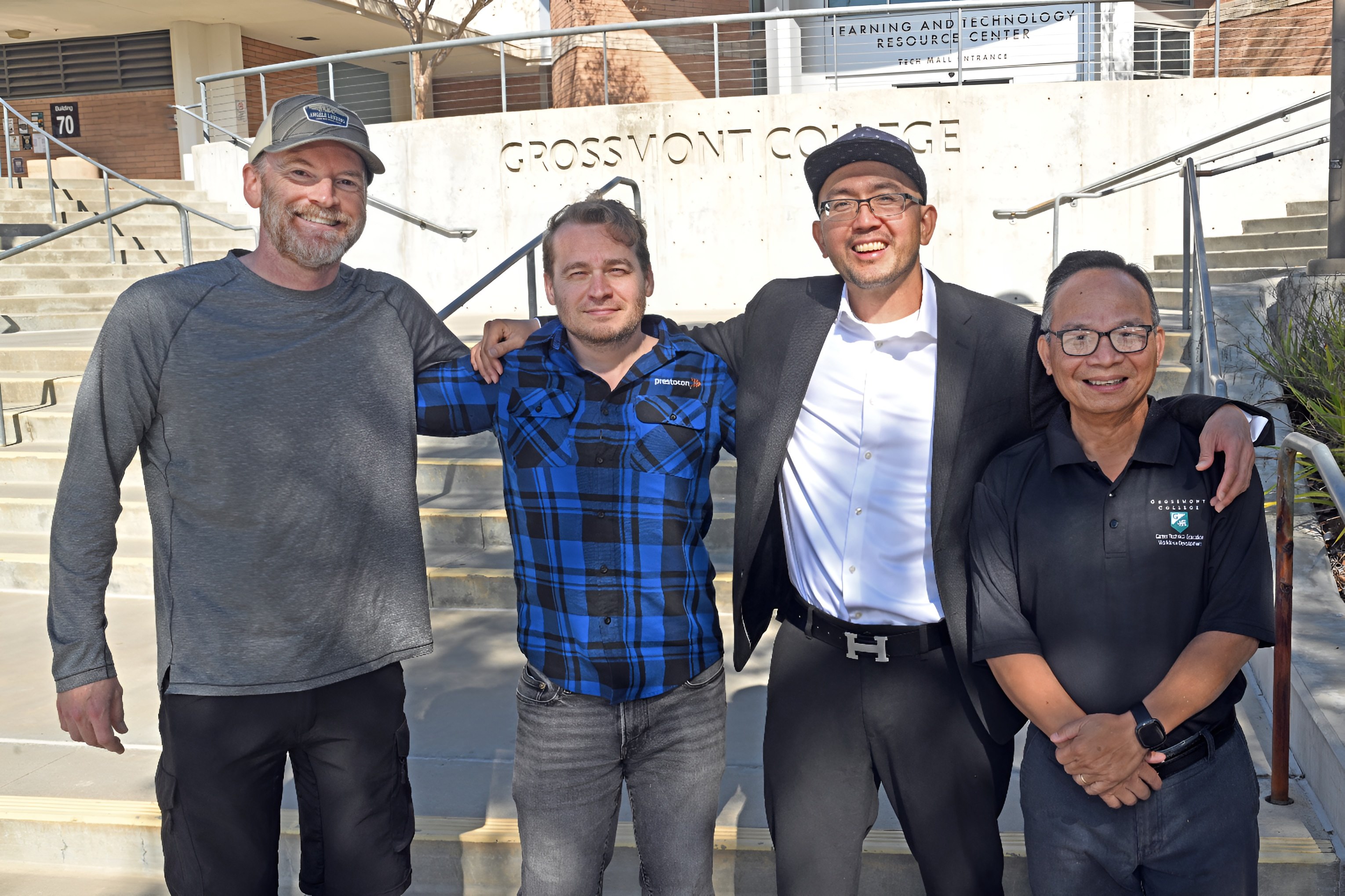 robert-phillip-hau-ahn