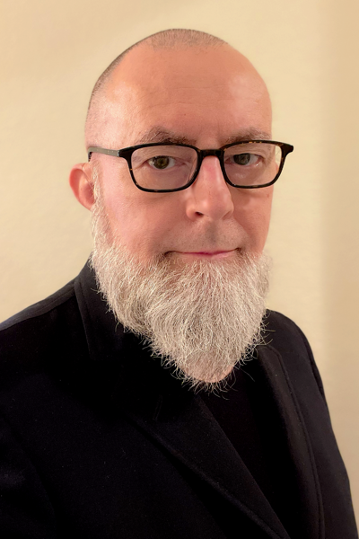 卡尔•福尔摩斯, Co-Coordinator